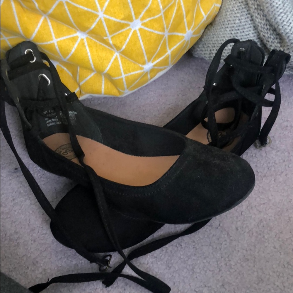 Black tie up flats